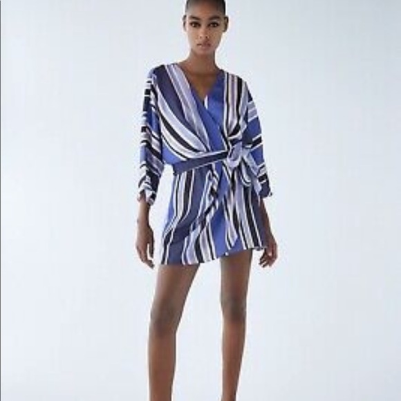 Zara Blue Striped Short Jumpsuit - Picture 3 of 8